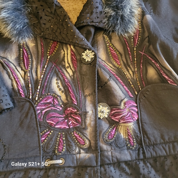 KeKe Collection XL 3/4 Sleeve Jacket Faux Fur Collar - Picture 3 of 5